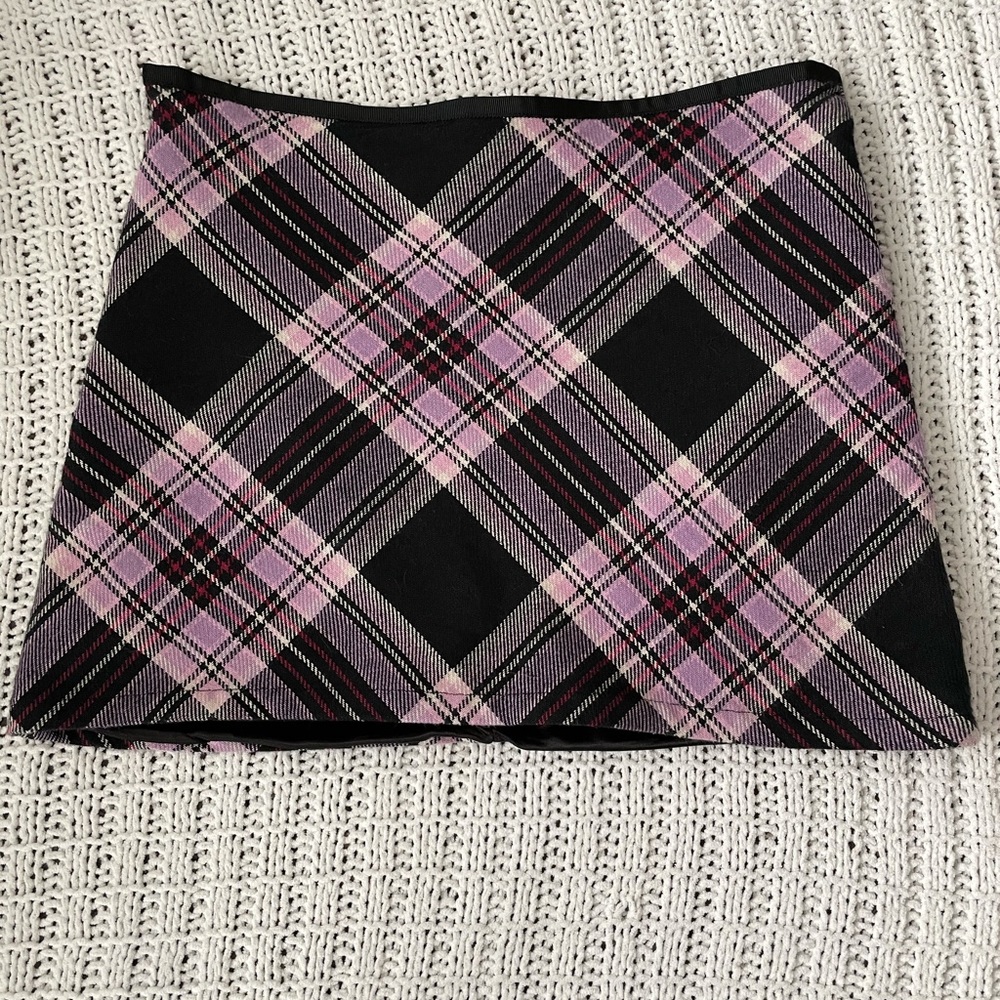 Unif bon skirt size small